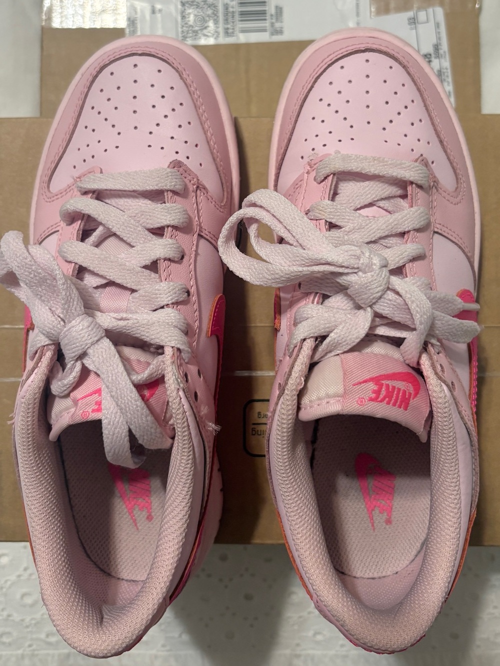 Pink Nike Dunks - Picture 4 of 4